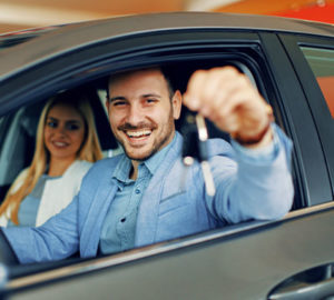 Wedding car rental for a glamourous ceremony